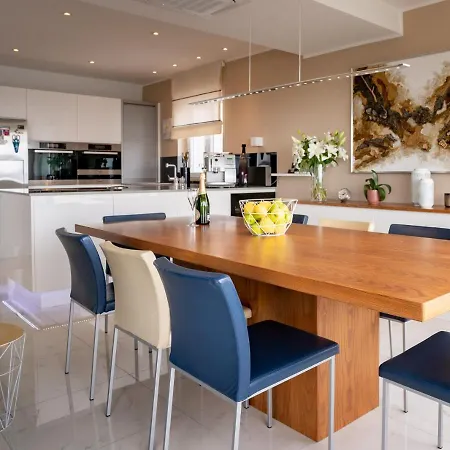 5 Star Luxury With Seaview, Private Pool & Grill House - Ocean Rab Apartamento