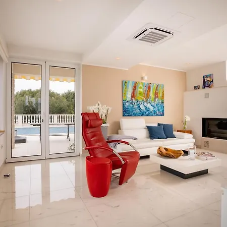 5 Star Luxury With Seaview, Private Pool & Grill House - Ocean Rab Apartamento