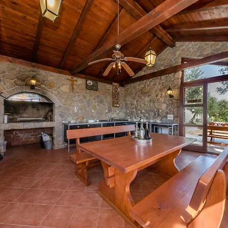 5 Star Luxury With Seaview, Private Pool & Grill House - Ocean Rab Apartamento Palit