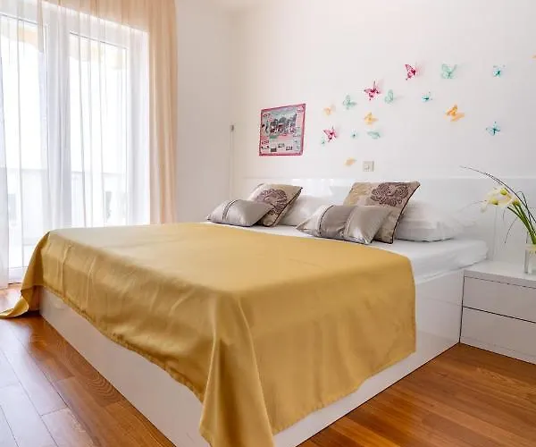 5 Star Luxury 320m2 With Seaview, Private Pool & Grill House - Ocean Rab * Palit