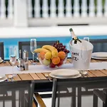 5 Star Luxury 320m2 With Seaview, Private Pool & Grill House - Ocean Rab דירה *