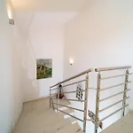 5 Star Luxury 320m2 With Seaview, Private Pool & Grill House - Ocean Rab *