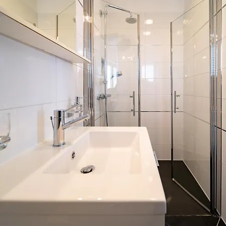 5 Star Luxury 320m2 With Seaview, Private Pool & Grill House - Ocean Rab * Palit