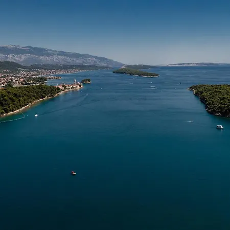 5 Star Luxury With Seaview, Private Pool & Grill House - Ocean Rab Appartement