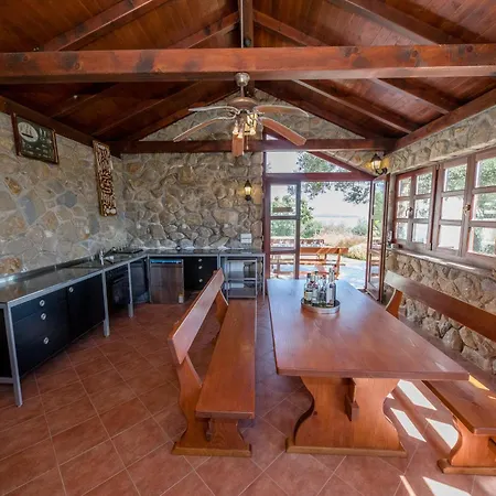 5 Star Luxury With Seaview, Private Pool & Grill House - Ocean Rab Апартаменты