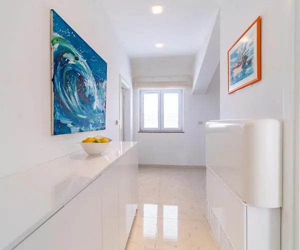 5 Star Luxury 320m2 With Seaview, Private Pool & Grill House - Ocean Rab Lejlighed Palit