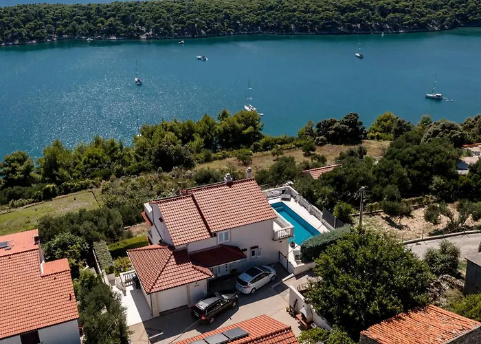 5 Star Luxury 320m2 With Seaview, Private Pool & Grill House - Ocean Rab * Palit