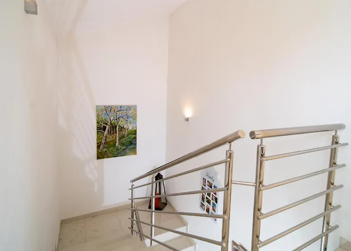 5 Star Luxury 320m2 With Seaview, Private Pool & Grill House - Ocean Rab *